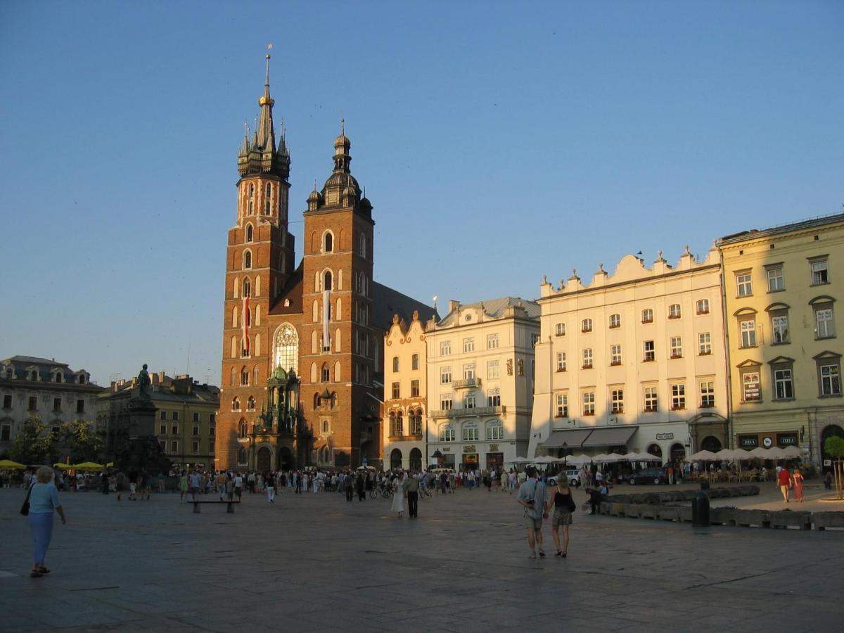 Atena - Pantheon Apartments Krakow Ngoại thất bức ảnh